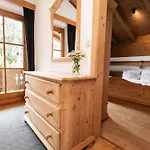 Mueller Nr 2 Chalet