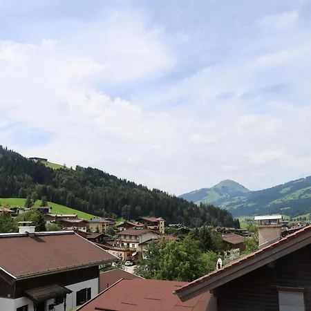 Mueller Nr 2 בקתה